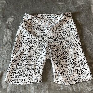 Old Navy Black, Cream, Green and White POWERSOFT Bike Shorts